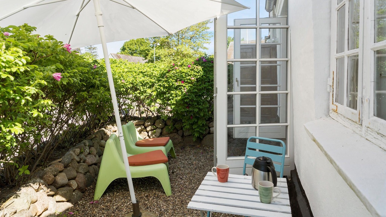 Photo of Others in Arø