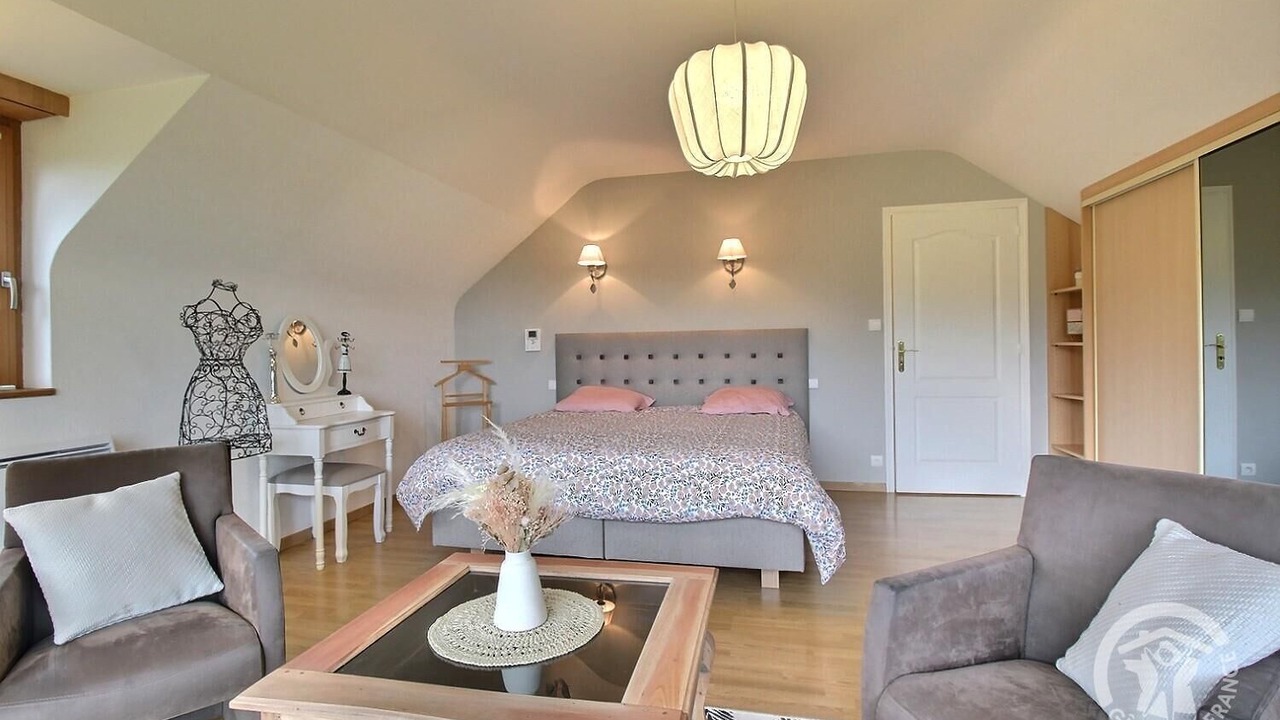 Photo of Bedroom in Plouasne