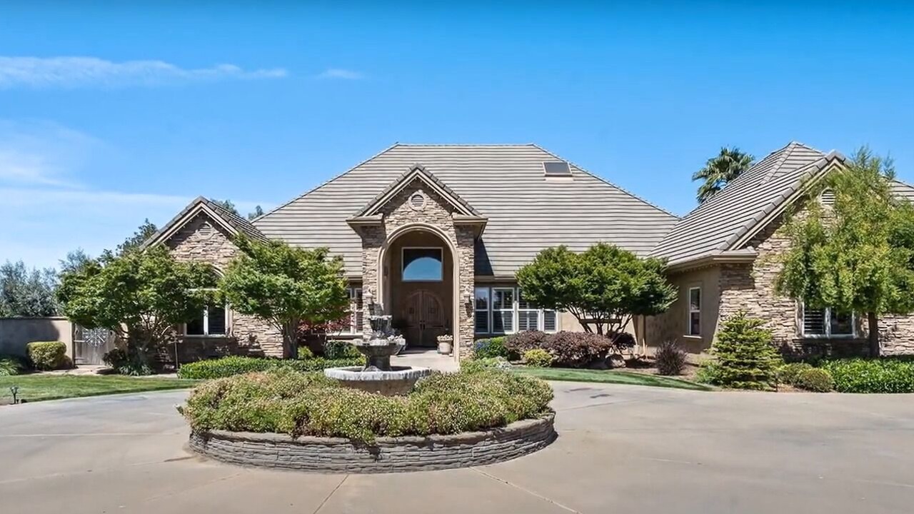 Photo of Outdoor in Peters