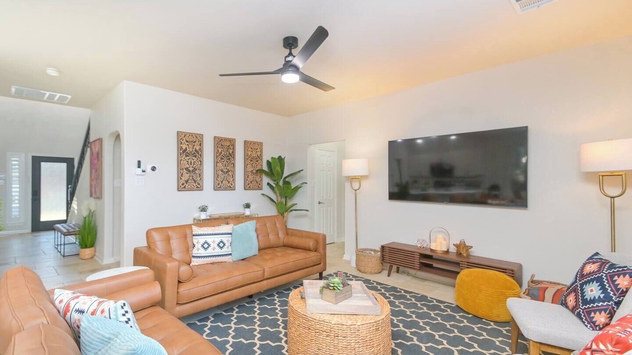 Photo of Livingroom in West San Antonio