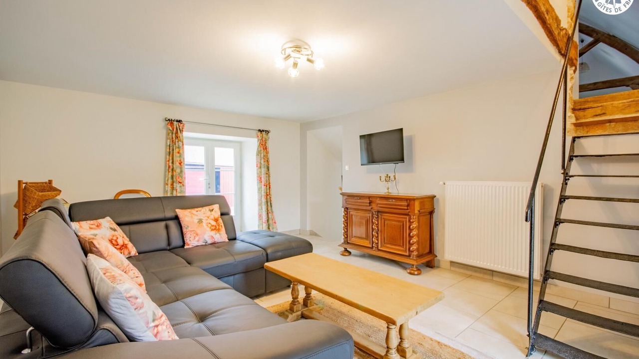 Photo of Livingroom in Perreuil