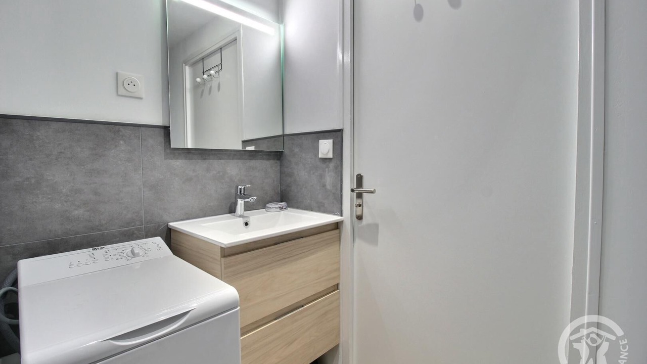 Photo of Bathroom in Plourhan