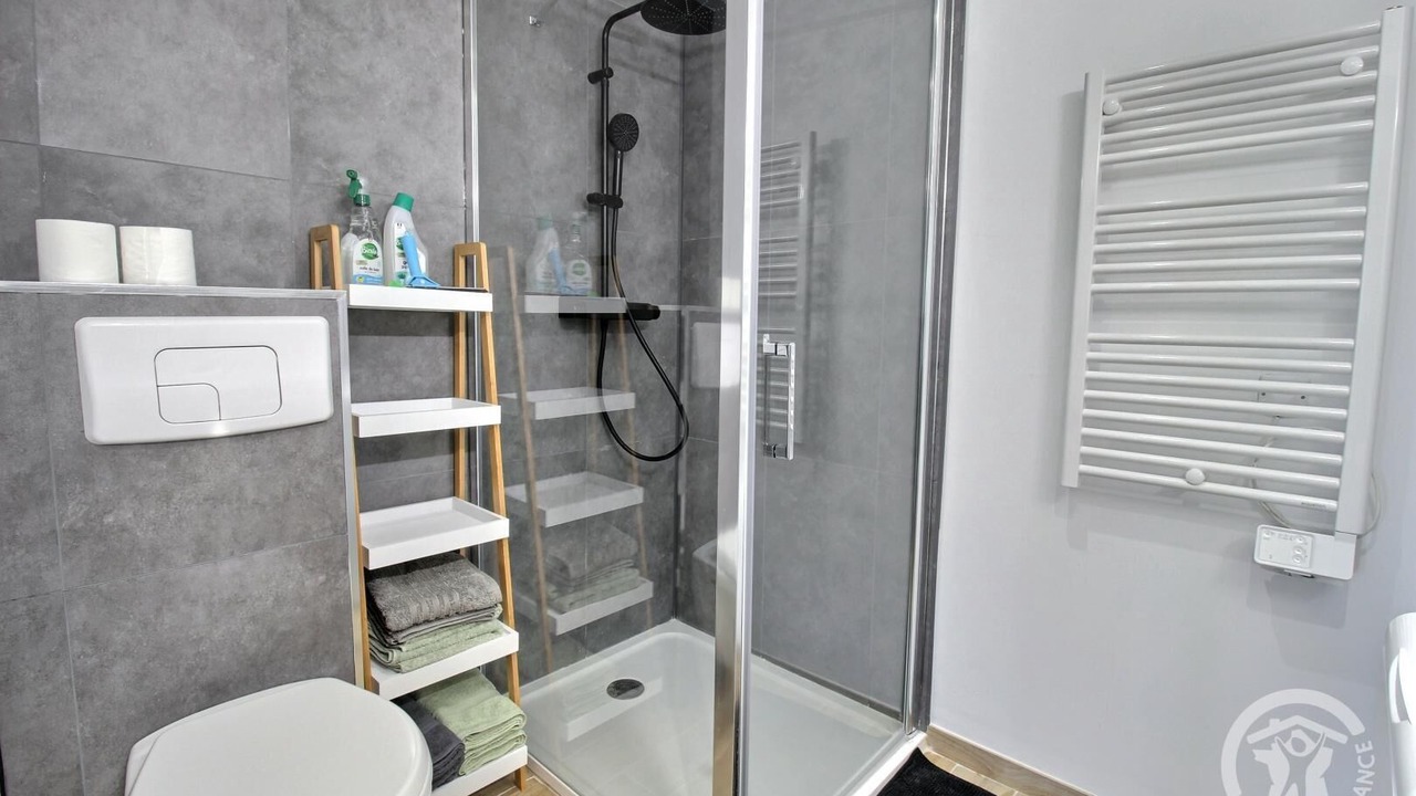 Photo of Bathroom in Plourhan