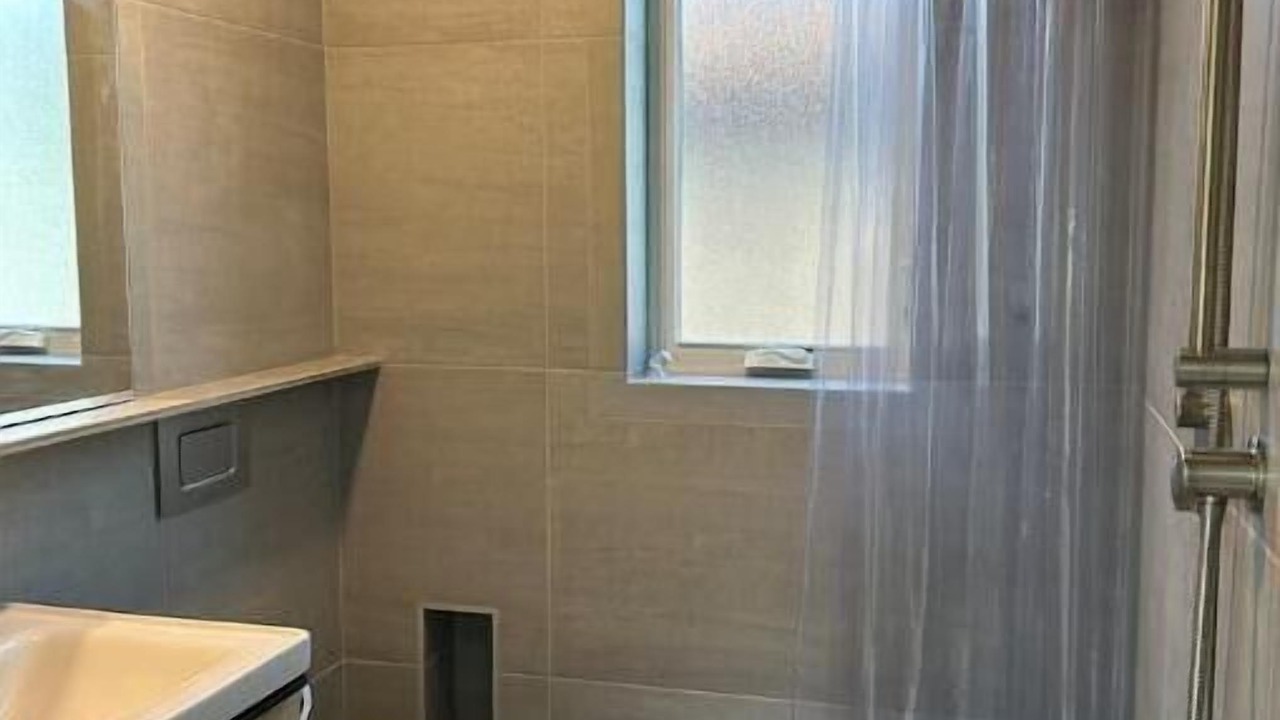 Photo of Bathroom in El Cerrito