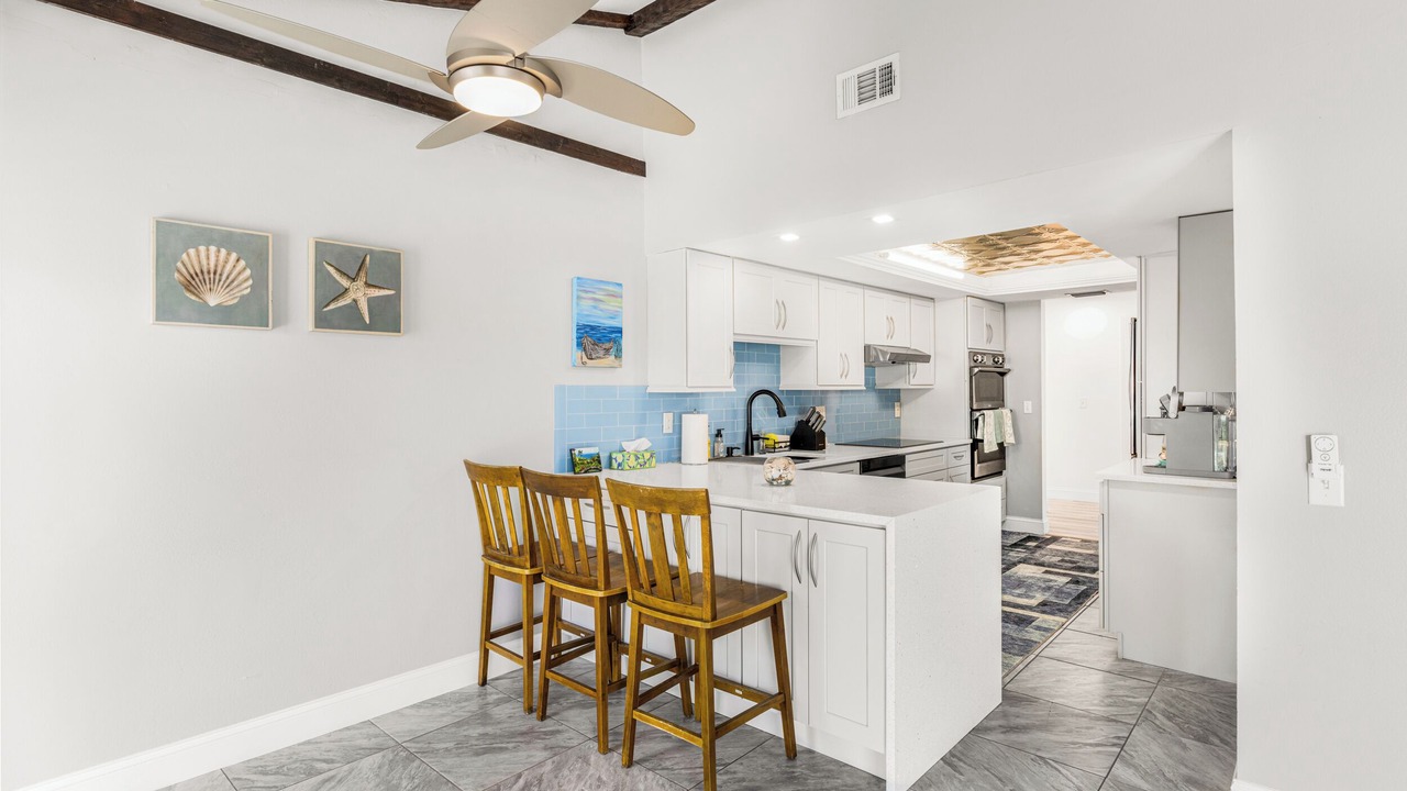 Photo of Kitchen in Caloosahatchee