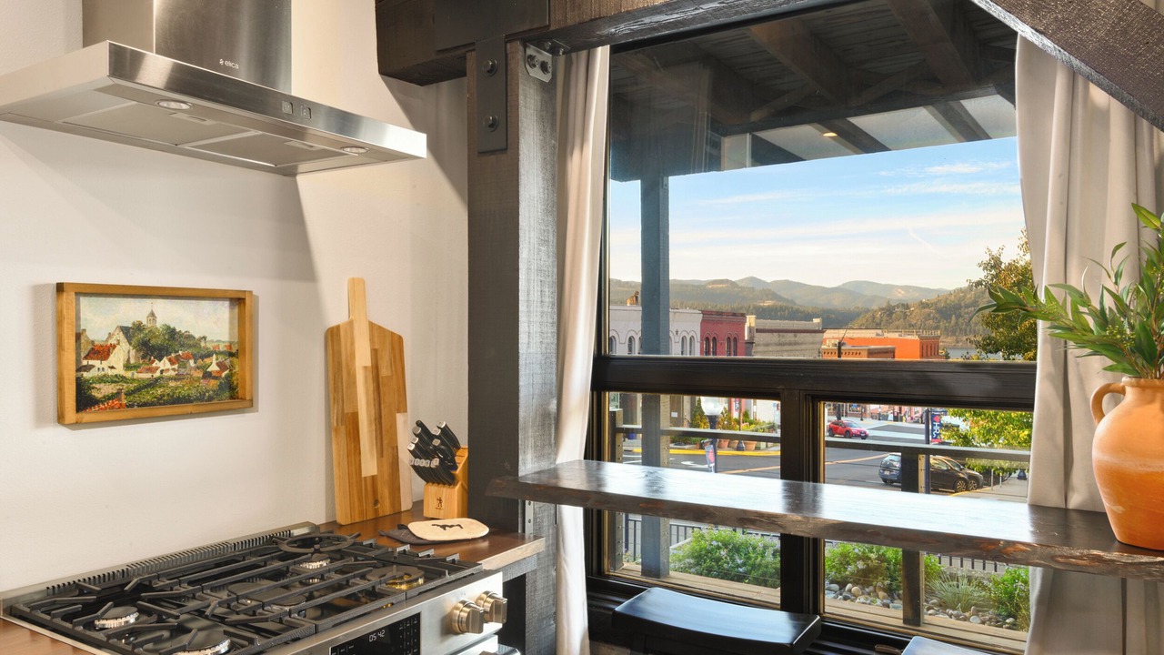 Photo of Bedroom in Hood River