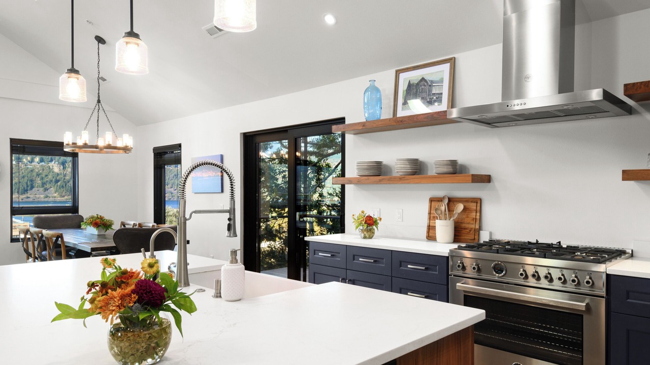 Photo of Kitchen in Hood River