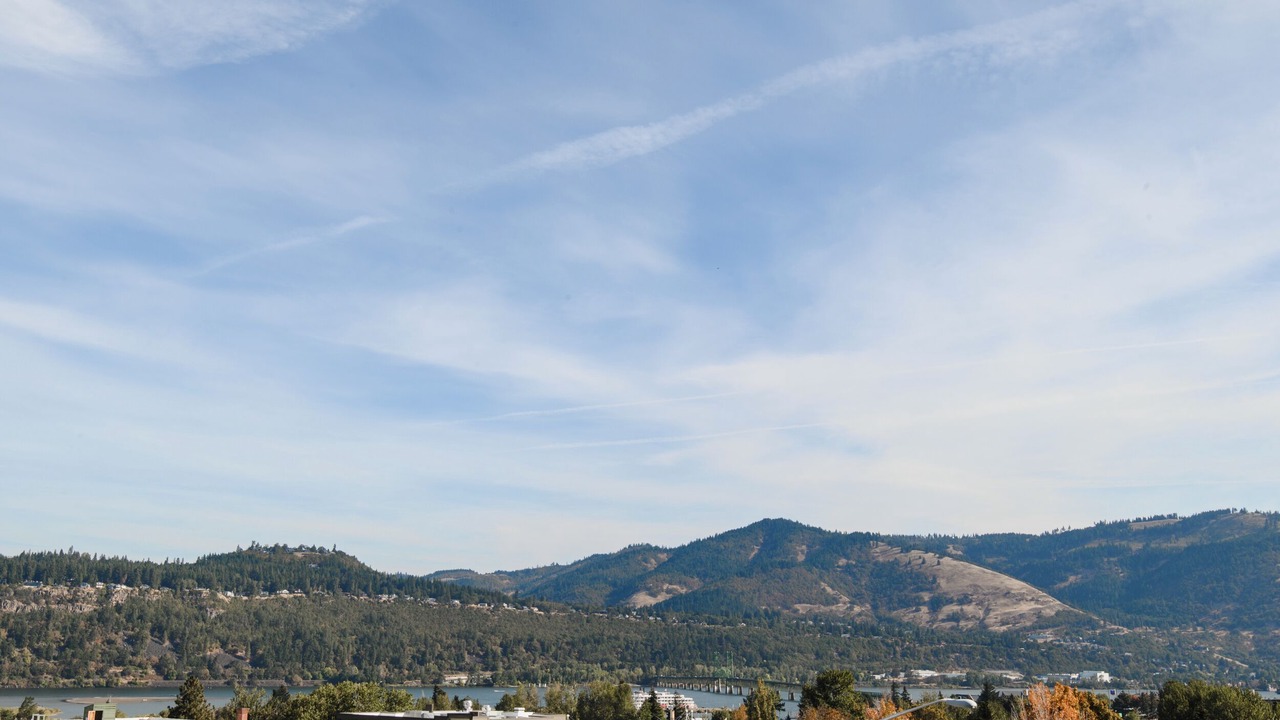 Photo of Bedroom in Hood River
