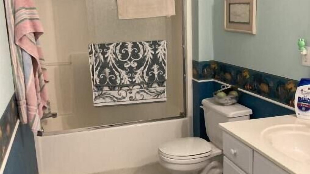 Photo of Bathroom in Blue Springs