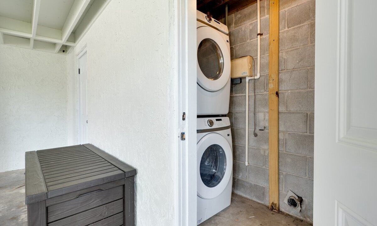 Photo of Others in Neptune Beach