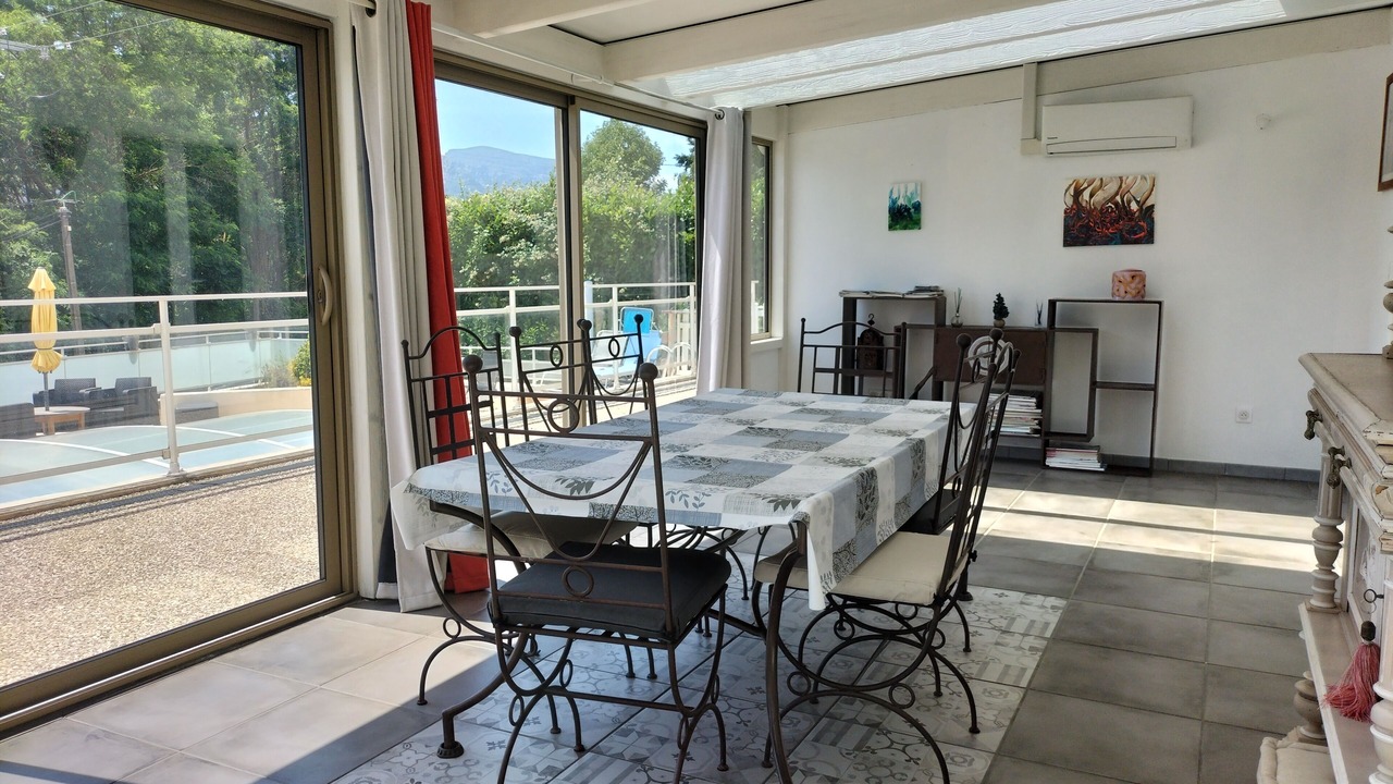 Photo of Others in Corps