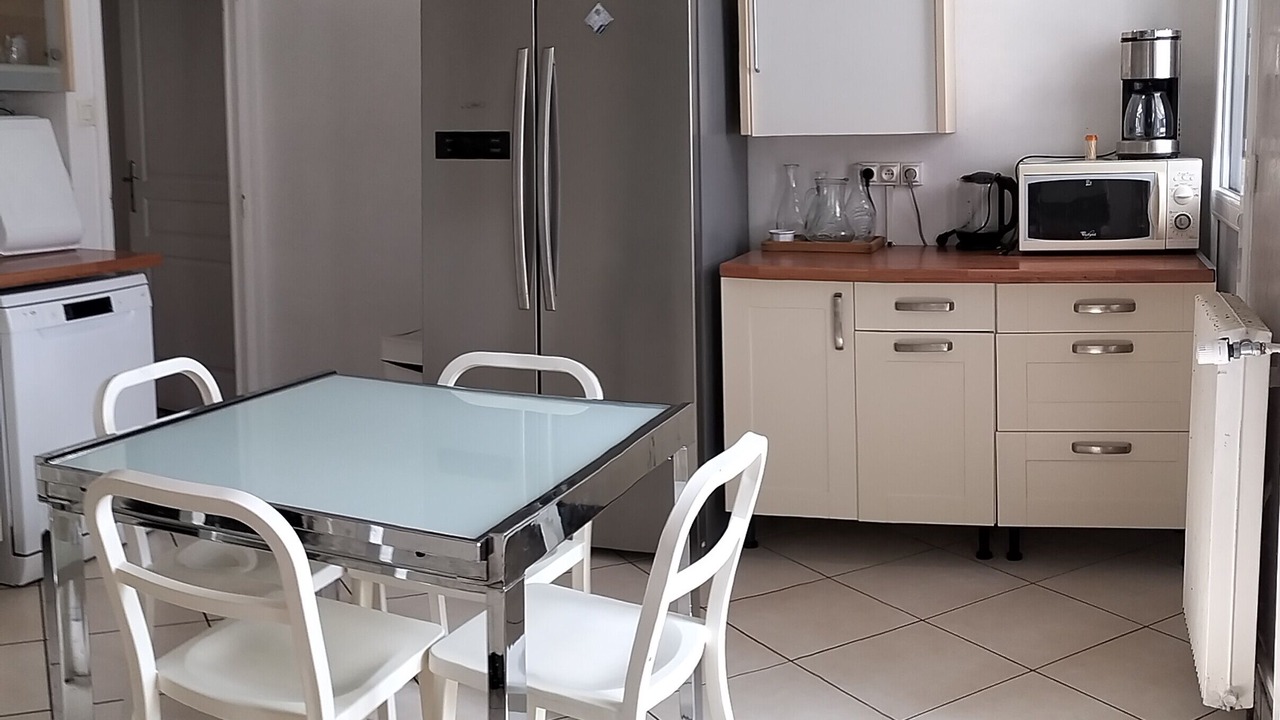 Photo of Kitchen in Corps