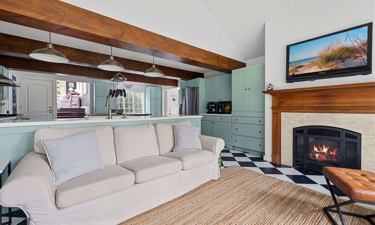 Photo of Livingroom in Harbert