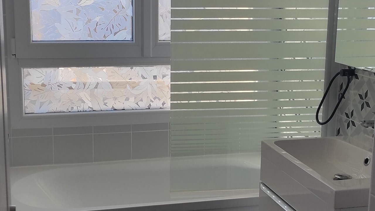 Photo of Bathroom in Charonne