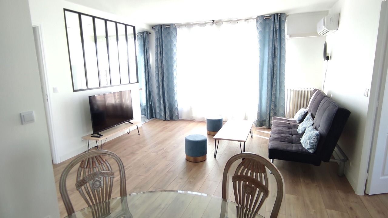 Photo of Livingroom in Charonne