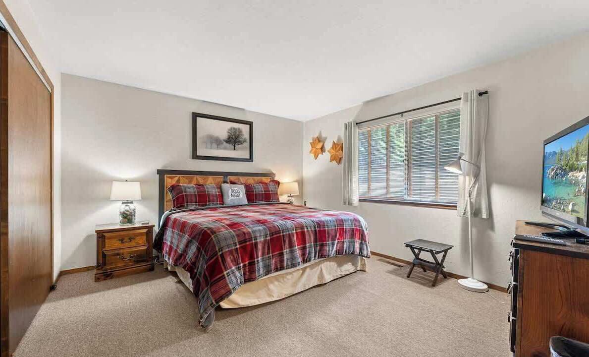 Photo of Bedroom in Kingswood Estates