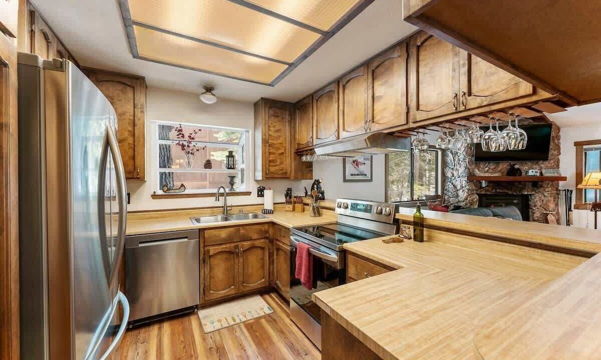 Photo of Kitchen in Kingswood Estates