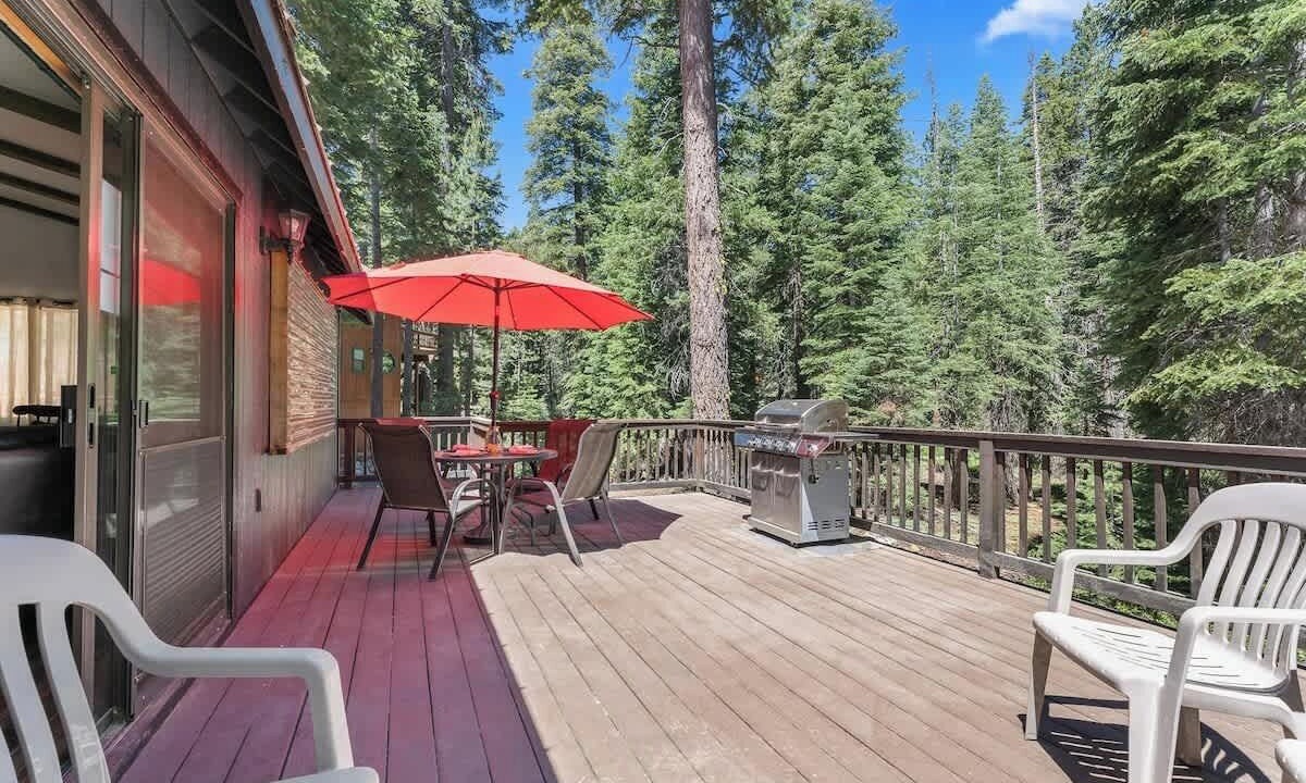 Photo of Outdoor in Kingswood Estates