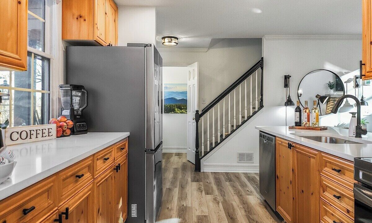 Photo of Others in Big Canoe