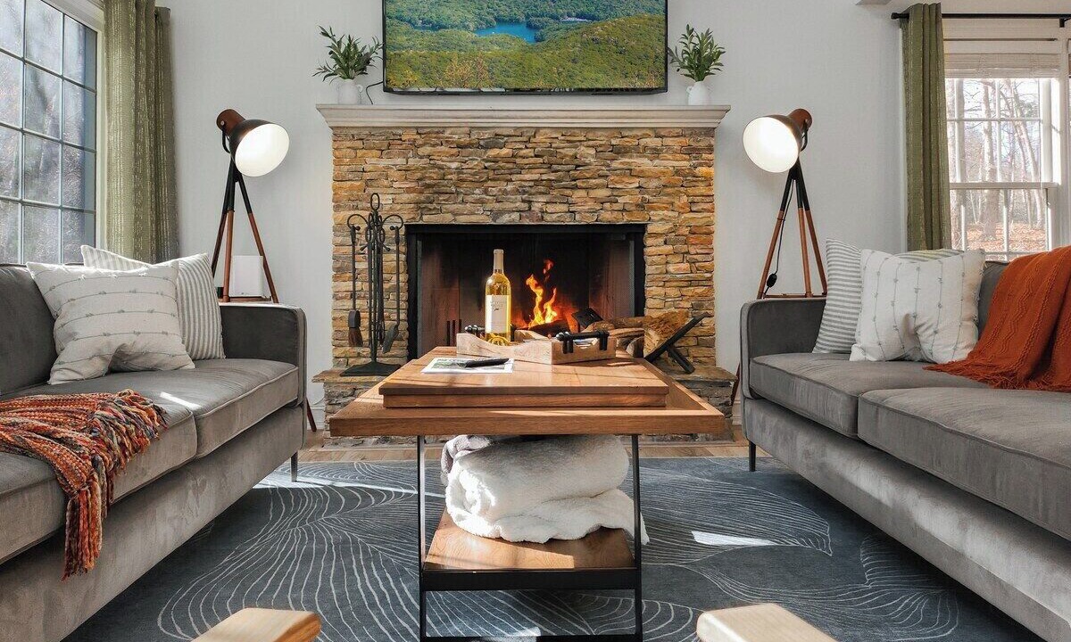 Photo of Others in Big Canoe