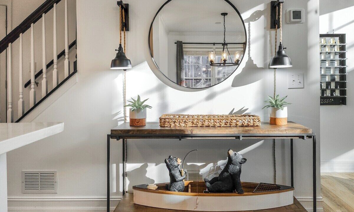 Photo of Others in Big Canoe