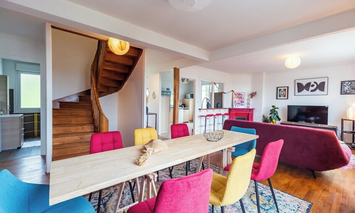 Photo of Others in Pabu