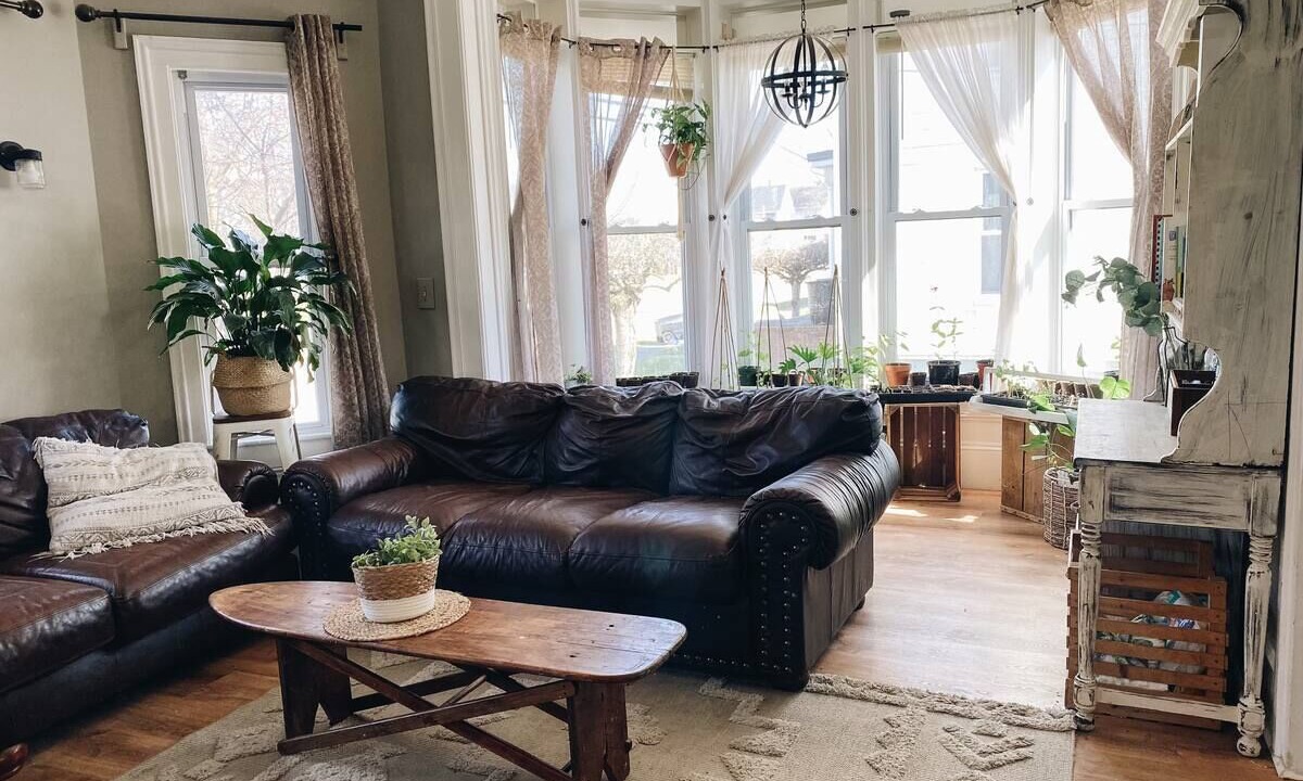 Photo of Livingroom in Candor