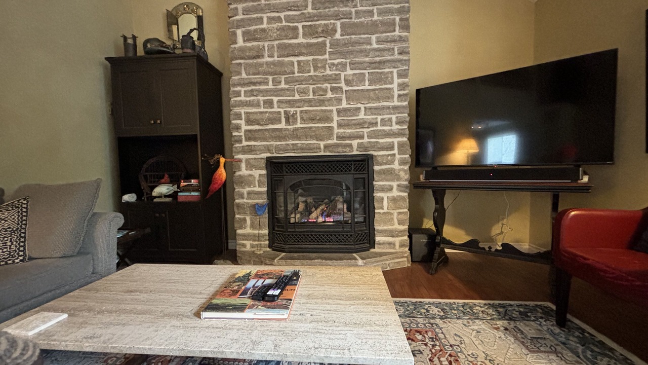 Photo of Livingroom in South Bruce Peninsula