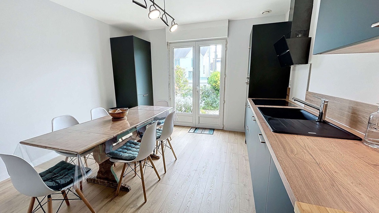 Photo of Kitchen in Saint-Pair-sur-Mer