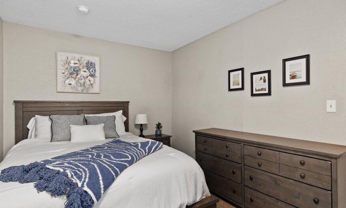 Photo of Bedroom in Central - Terry