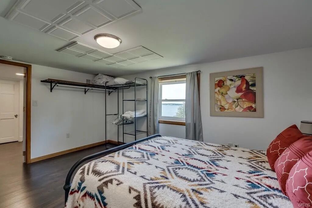 Photo of Bedroom in Brier Hill