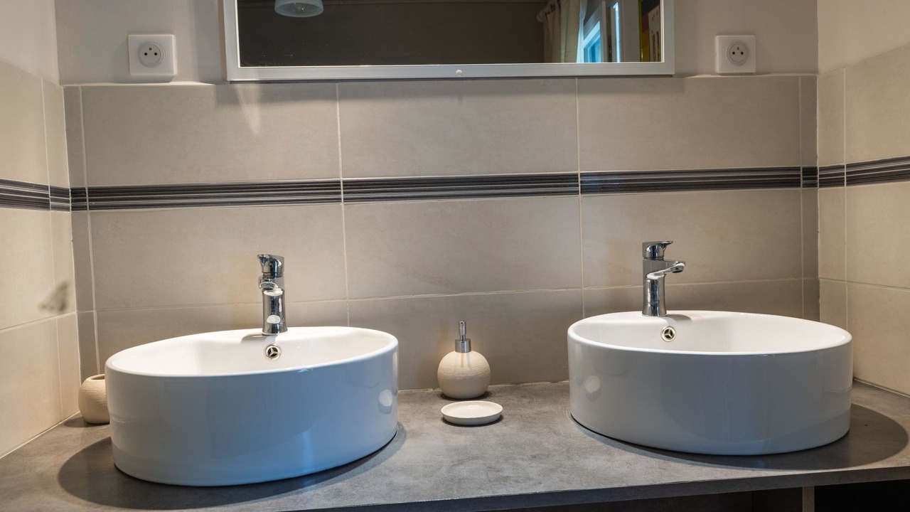 Photo of Bathroom in Teyssieu
