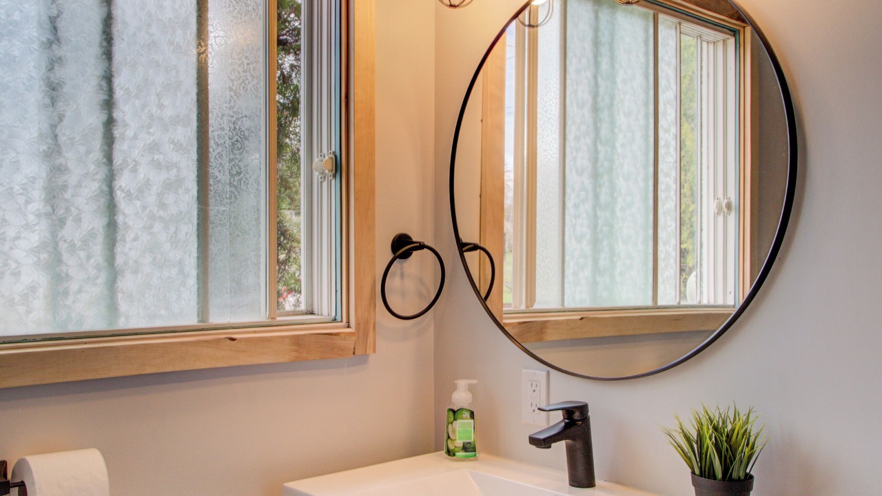 Photo of Bathroom in Lac-Cayamant