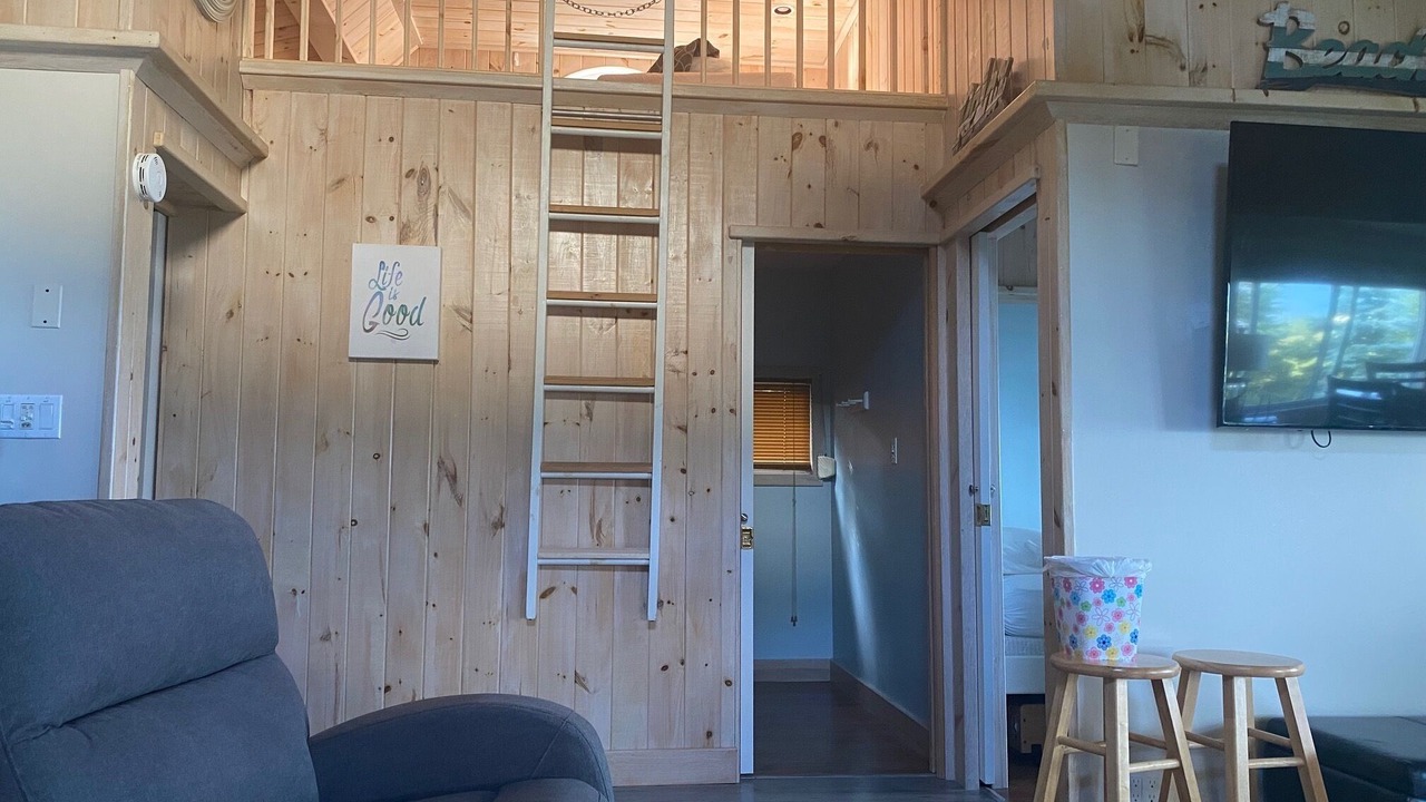 Photo of Bedroom in Dunnville