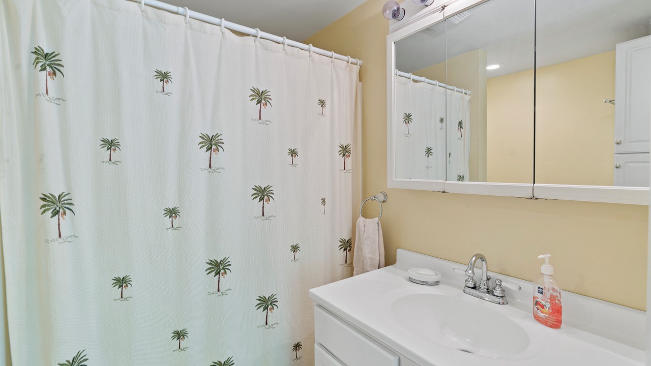 Photo of Bathroom in Town of Macomb