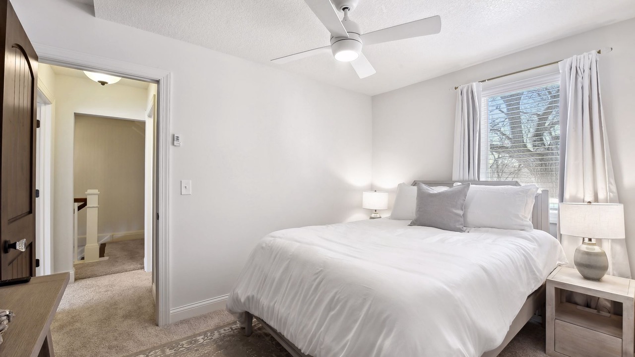 Photo of Bedroom in Minnetonka Beach