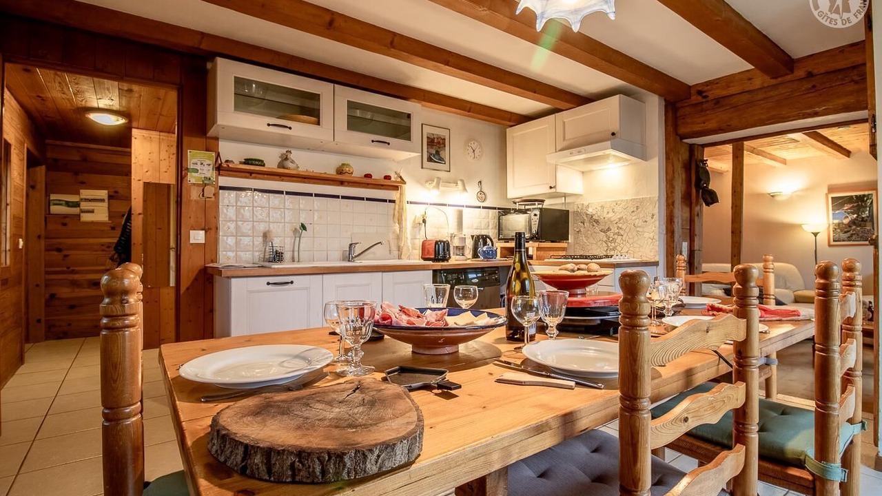 Photo of Kitchen in Aillon-le-Vieux