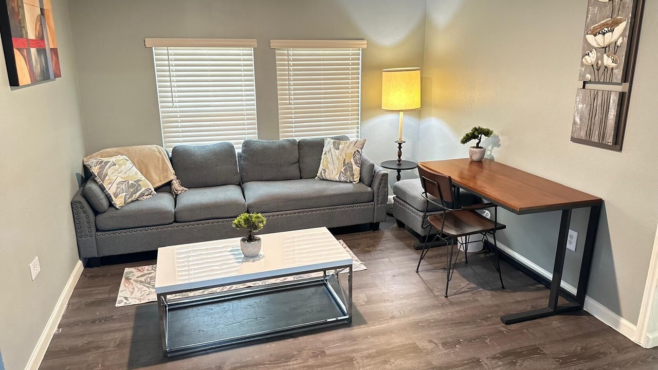 Photo of Livingroom in Oak Cliff