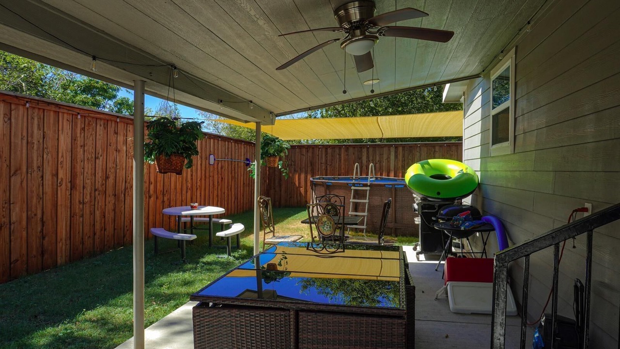 Photo of Outdoor in Oak Cliff