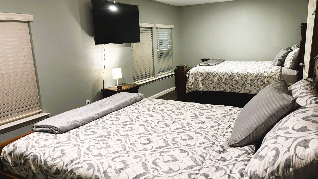 Photo of Bedroom in Oak Cliff