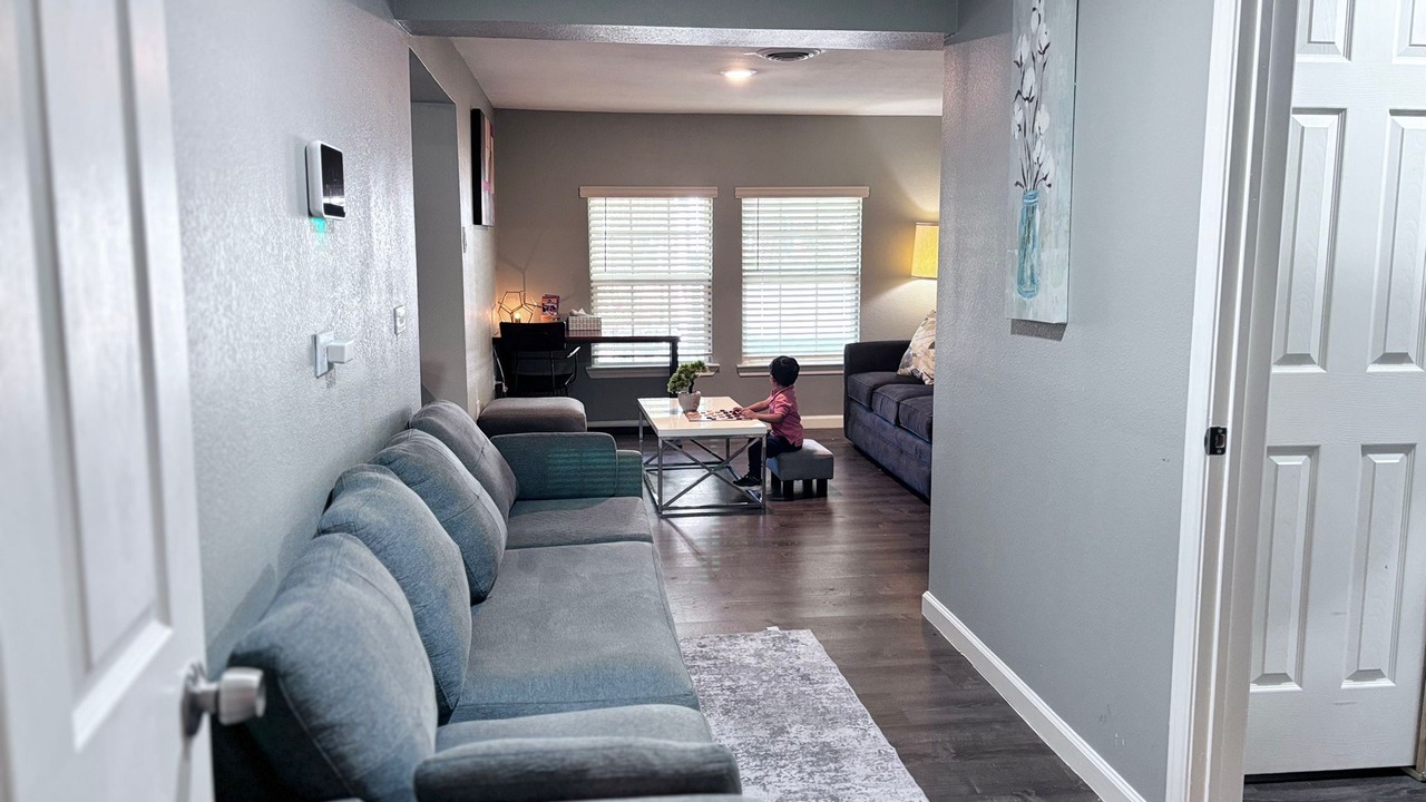 Photo of Livingroom in Oak Cliff