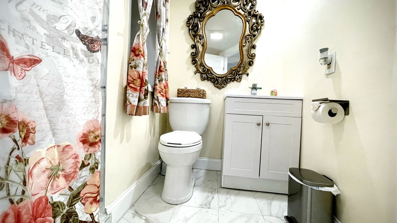Photo of Bathroom in Utica