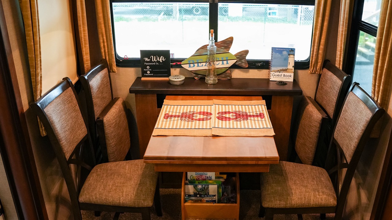 Photo of Others in Salem