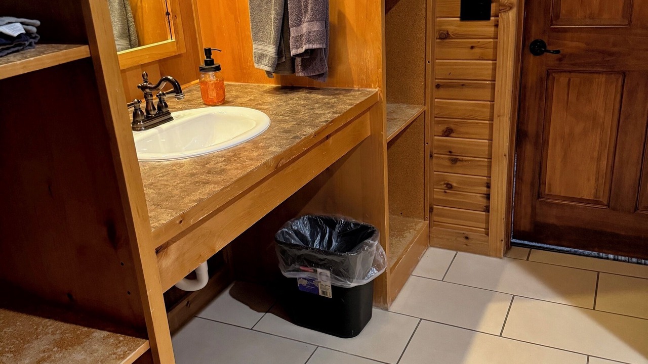 Photo of Bathroom in Pierre