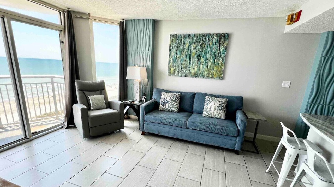 Photo of Livingroom in Downtown Myrtle Beach