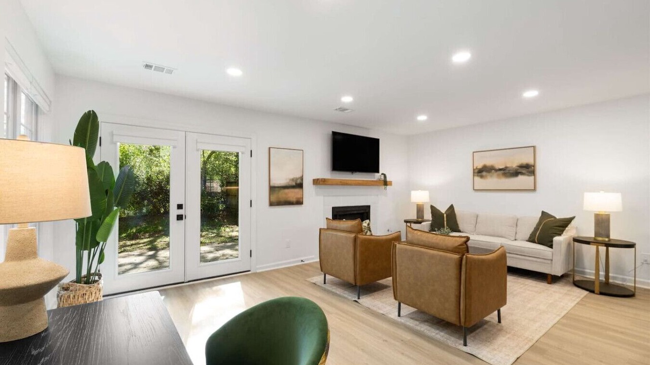 Photo of Livingroom in Alpharetta