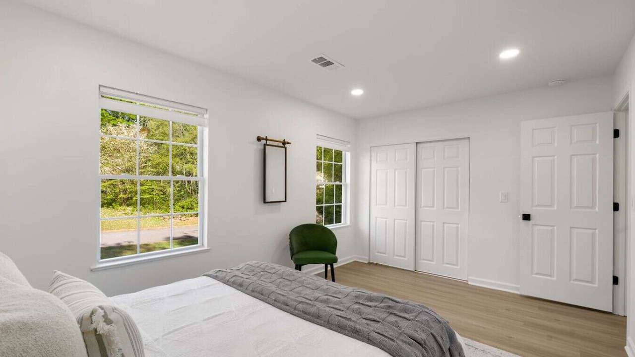 Photo of Bedroom in Alpharetta