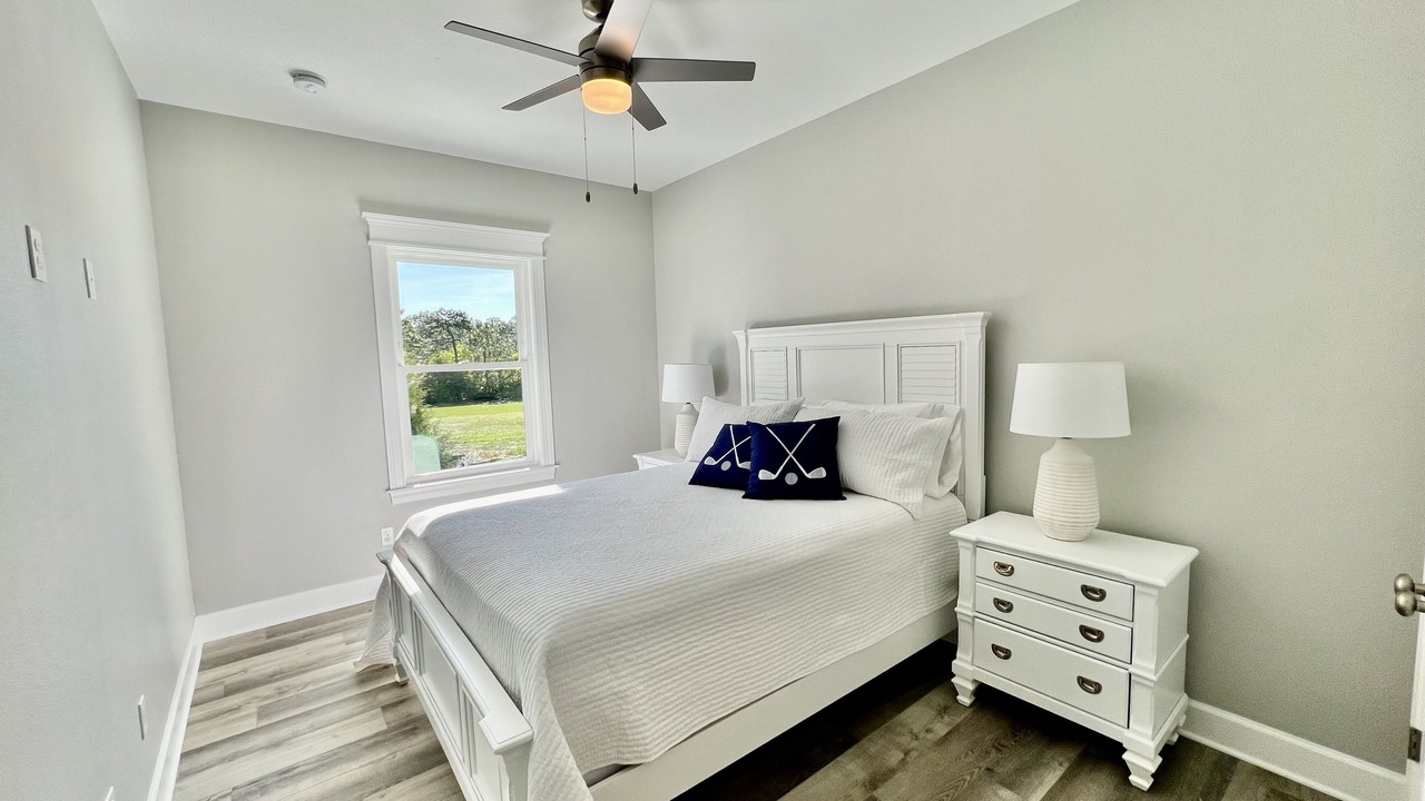 Photo of Bedroom in Carrabelle
