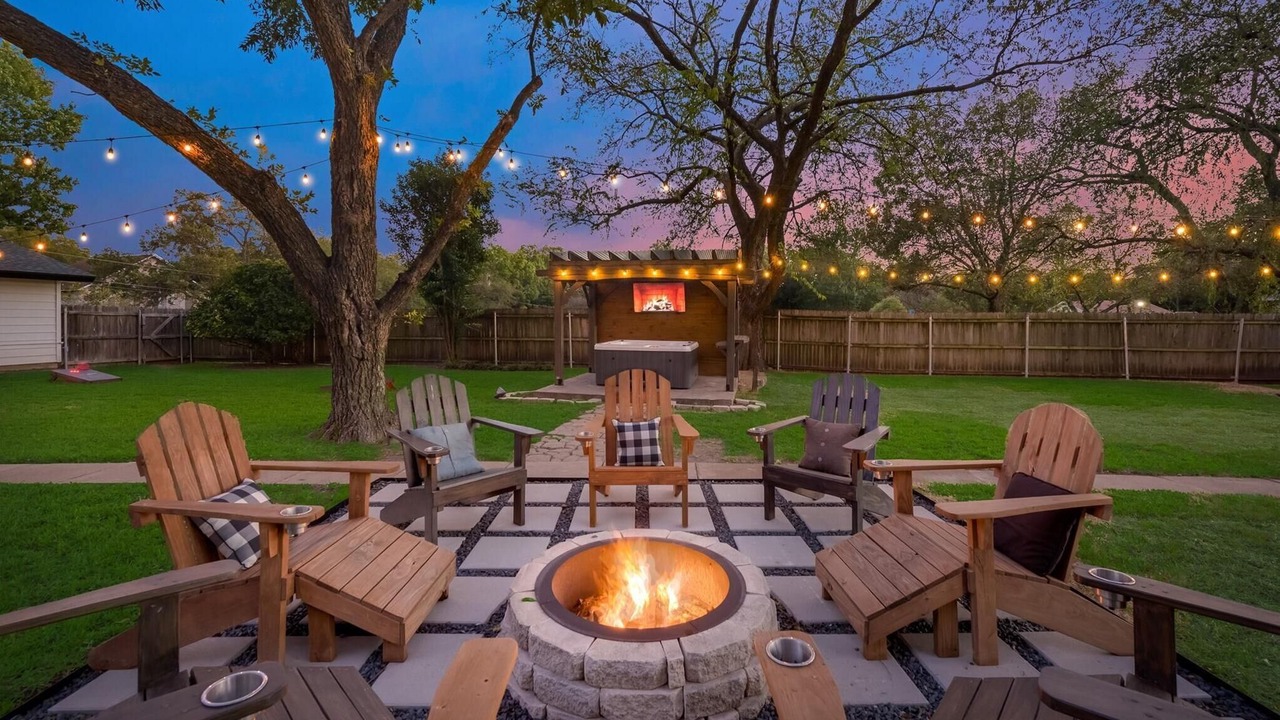 Photo of Outdoor in Haltom City
