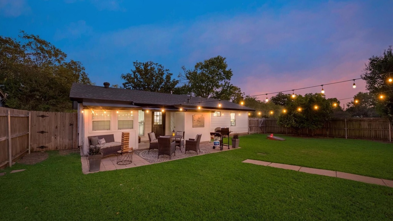 Photo of Patio Balcony in Haltom City